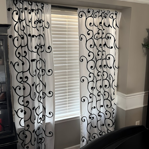 Black & White Swirl Flocking Curtains 95x56Embroidered Modern Elegant Drapes - Picture 1 of 3